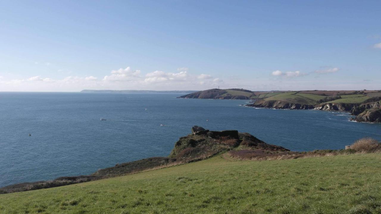 Pentire, On The Coastal Path Villa Polruan Exterior photo