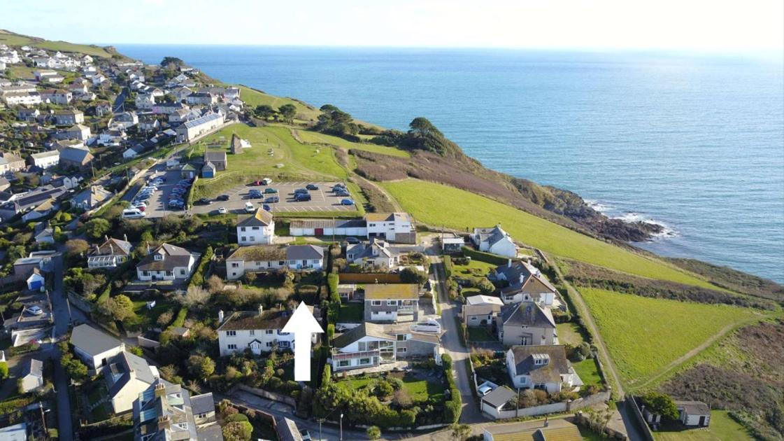 Pentire, On The Coastal Path Villa Polruan Exterior photo