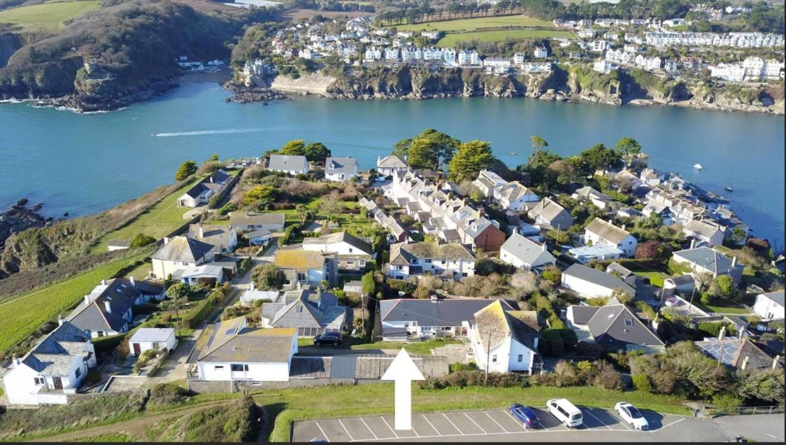 Pentire, On The Coastal Path Villa Polruan Exterior photo